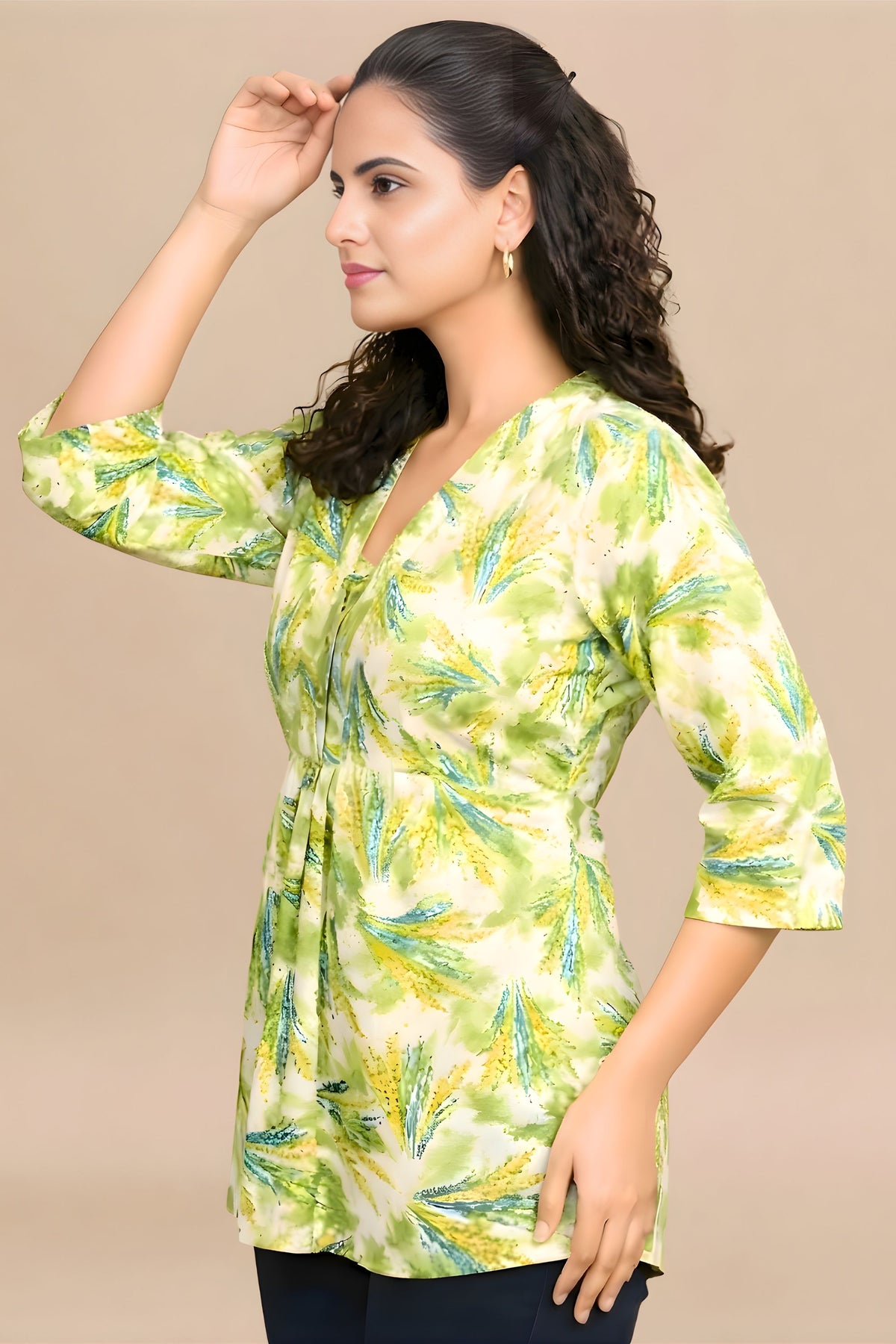 ZELZIS Women's Green Tropical Leaf Print Cotton V-Neck 3/4 Sleeve Tunic Top