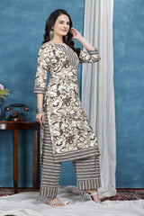 Comfortable cream kurta set casual party wear

