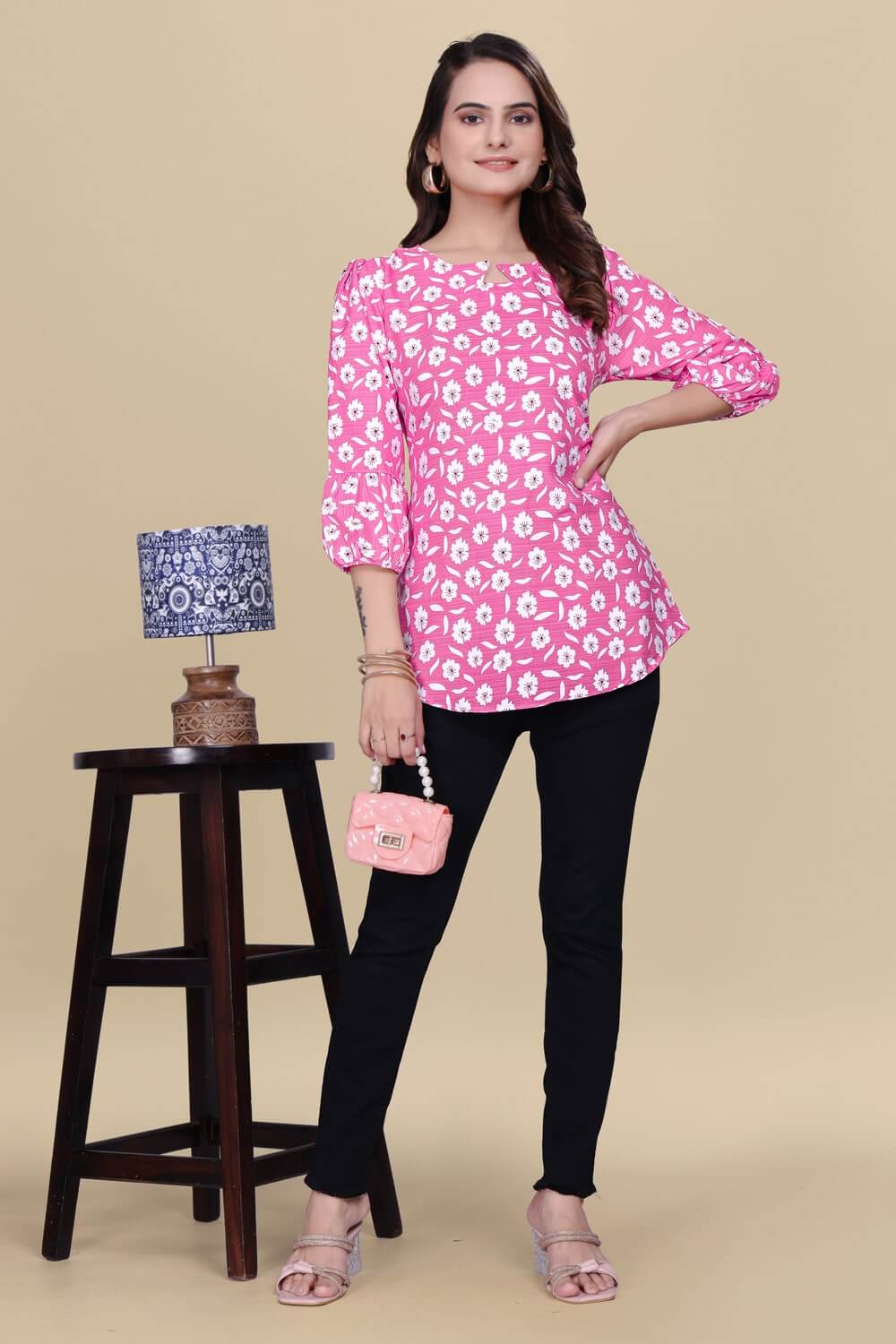 Trendy light pink crepe top for girls

