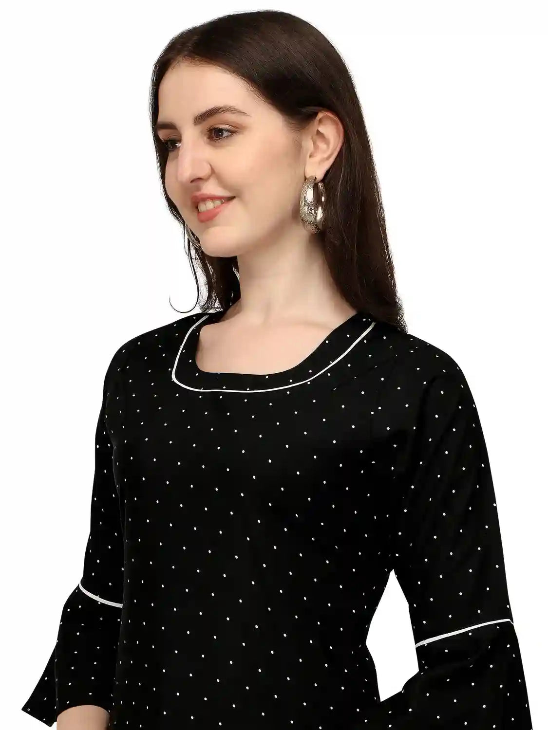chic black polka dot tunic top for women’s casual wear

