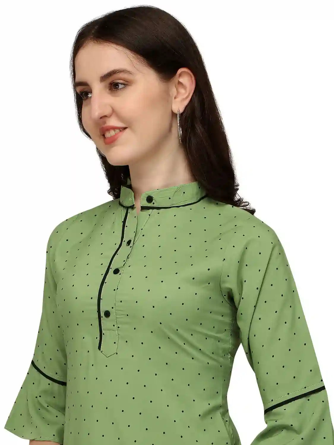 chic green crepe tunic top for daily fashion
